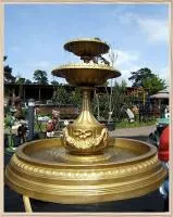 Фонтан уличный напольный "Паризьен" (золото) MSH-42-G 150 кг, высота 176 см, чаша 203 см