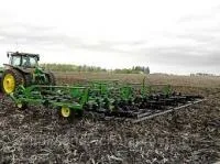 Запчасти на культиваторы John Deere